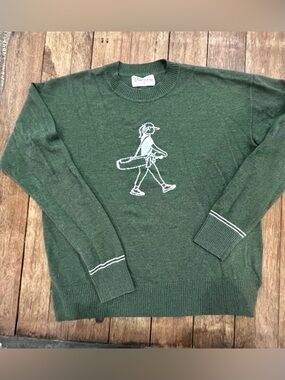 Draw & Fade Walking Girl Sweater 
Medium VGUC